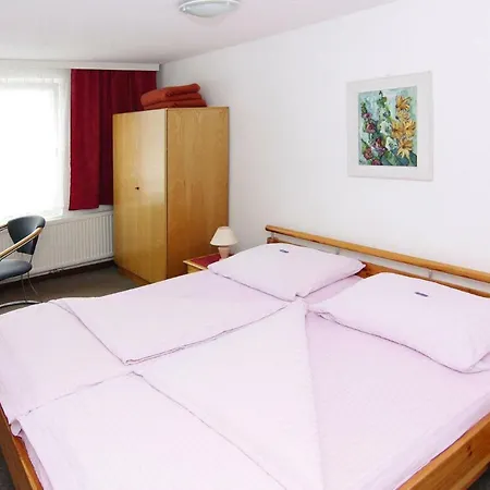 Apartamento Holiday Flat - Dos08011-p